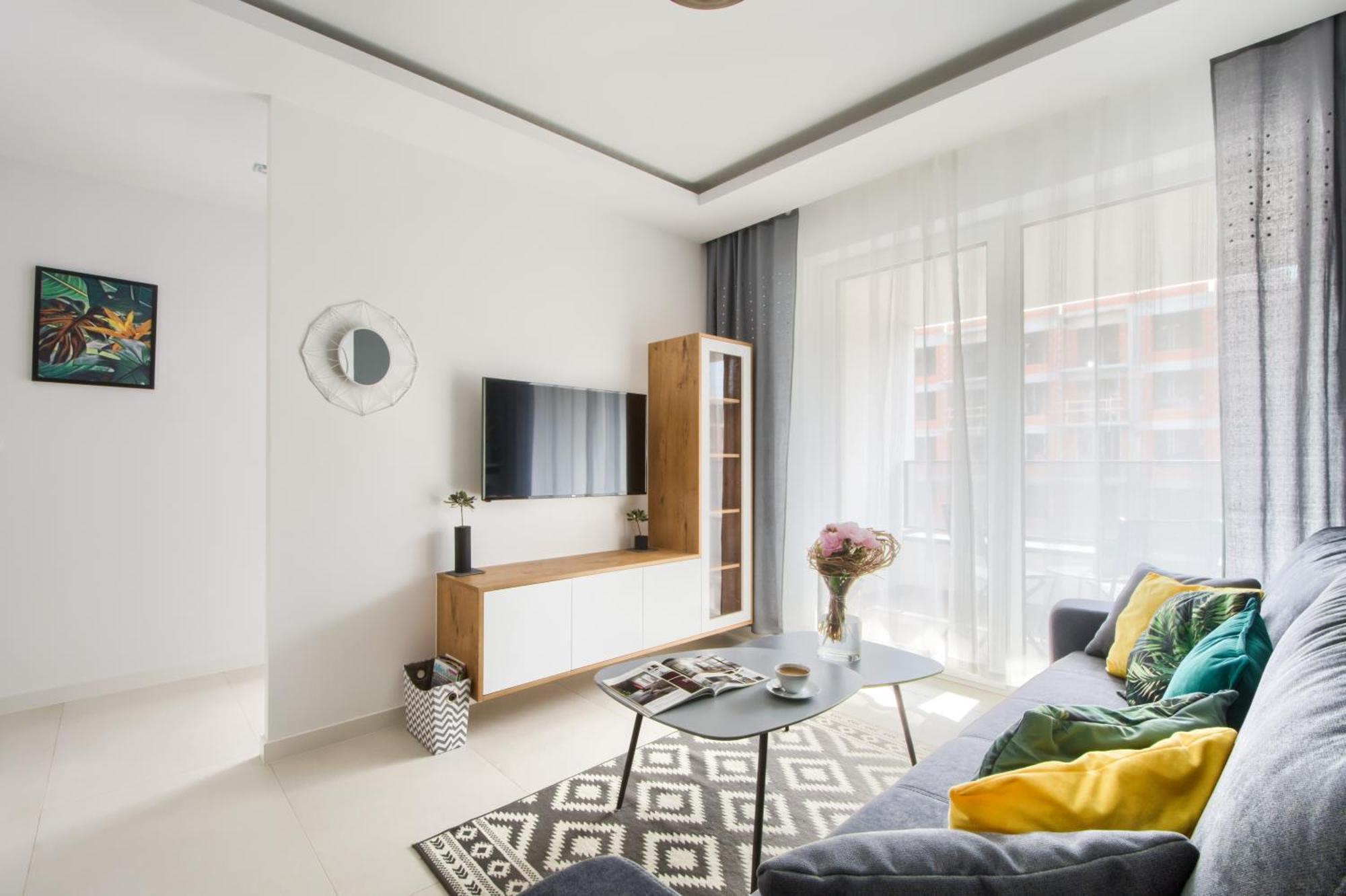 M&R Apartament Airport&Business Deluxe Cybernetyki 17 - Underground Garage - Free Wifi - Netflix - Air Conditioning - Self Check-In, Close By Chopin Airport Varsovie Extérieur photo